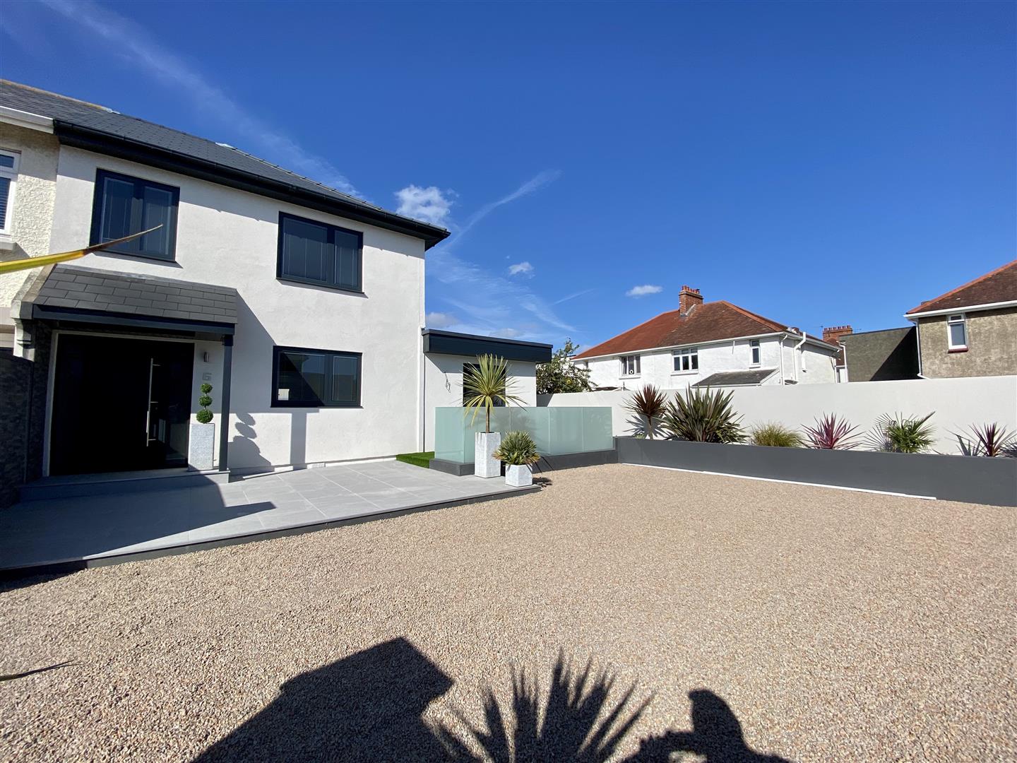 6b Willow Grove, Green Road, St. Clement, Jersey
